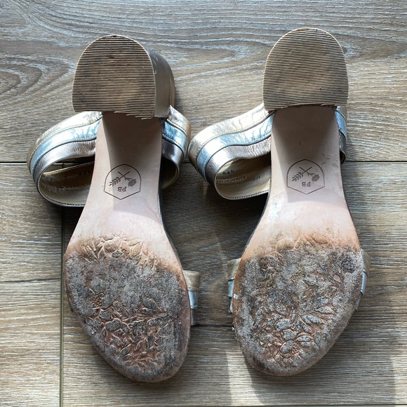 Poppy Barley | Size 7 The Block Party 3” Sandal - Picture 7 of 11